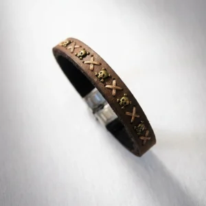 Paso de Ocaso cuero y bronce Barba Larga