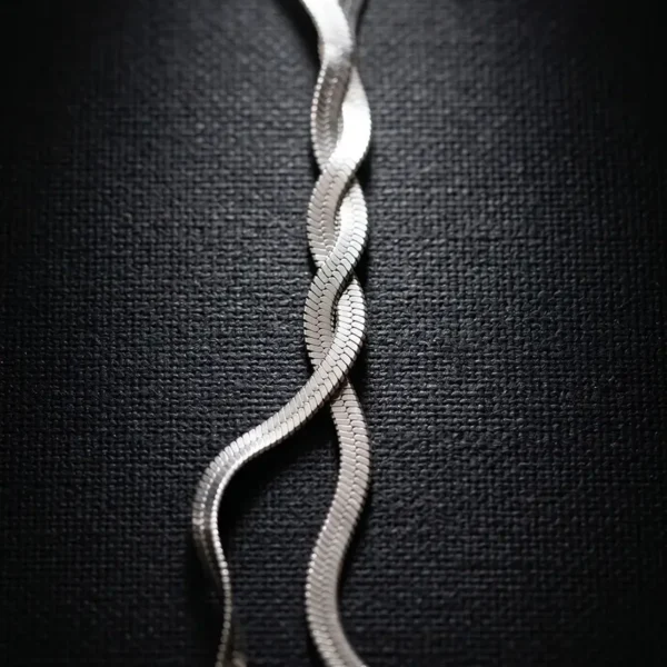 CADENA SILVER TWIST